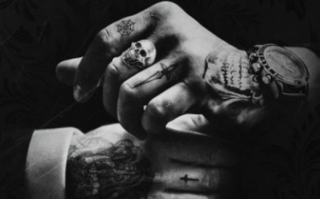 [PDF] Queens & Monsters #1 Ruthless Creatures by J.T. Geissinger