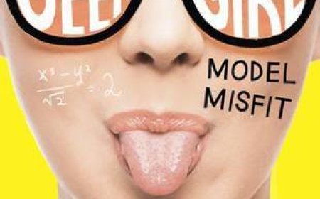 Free Download Geek Girl #2 Model Misfit by Holly Smale PDF